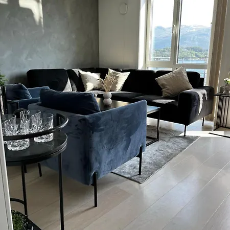 - Balcony - Seaview - Parking Appartement